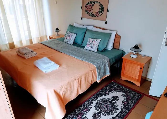 Lydia Home